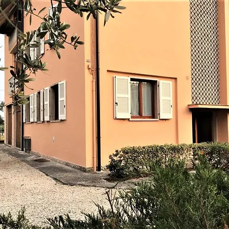 Апартаменти Casa Silvana In The Center Of